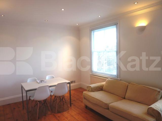 			MODERN ONE BED WITH ROOF TERRACE!, 1 Bedroom, 1 bath, 1 reception Flat			 Tollington Way, HOLLOWAY